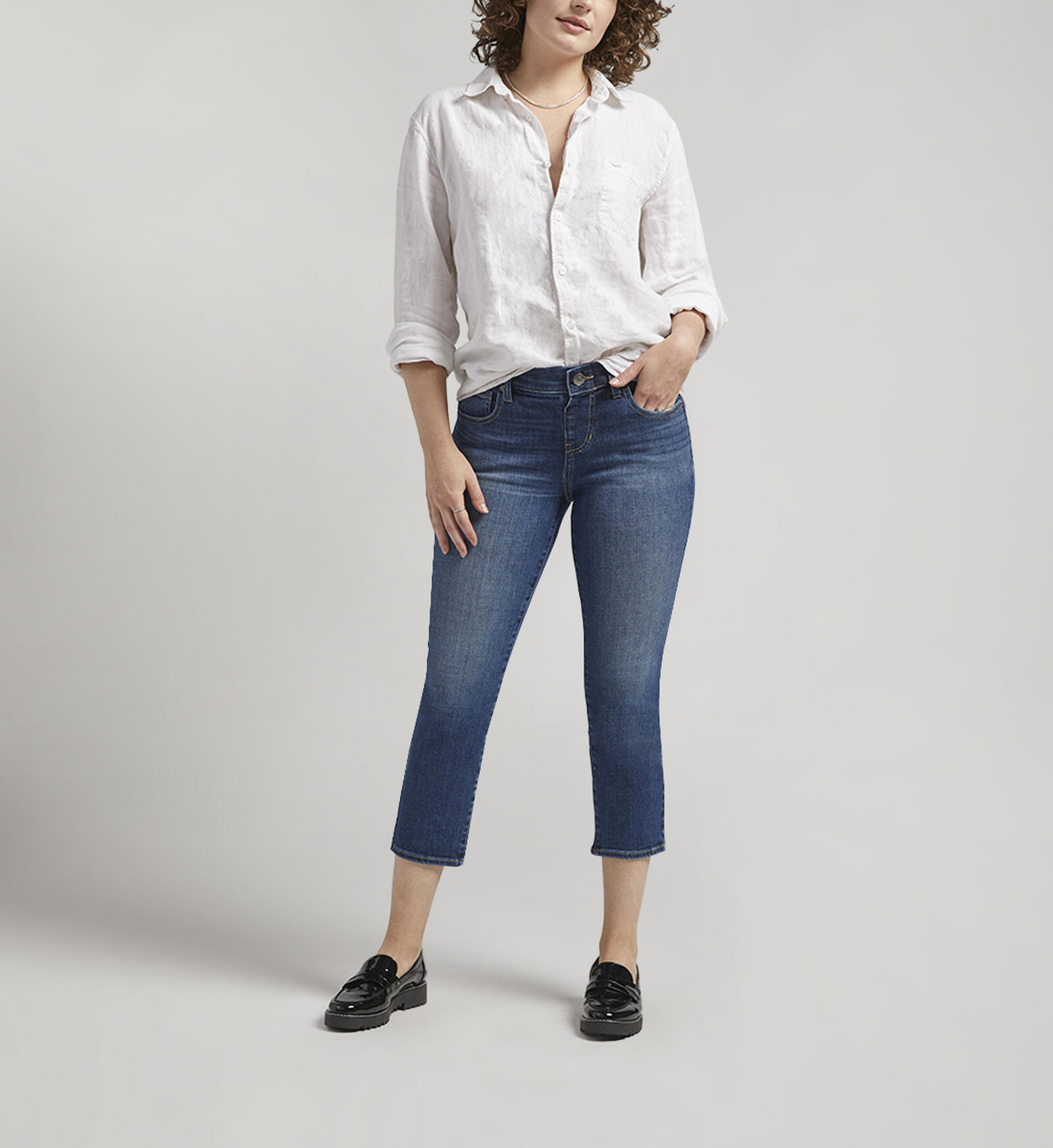 Jag Jeans Womens Plus Size Maddie Mid Rise Capri Pants : :  Clothing, Shoes & Accessories